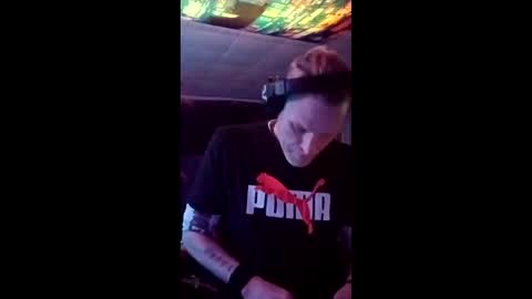 SeanPatrick online show from April 26, 2026, 5:27 am