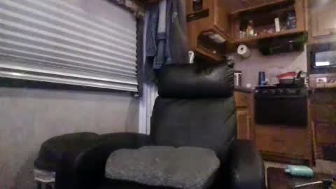 hoytme online show from January 16, 2025, 5:00 am