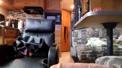 hoytme online show from October 28, 2025, 11:03 am