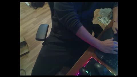 hrnyinutah online show from October 27, 2025, 3:49 pm