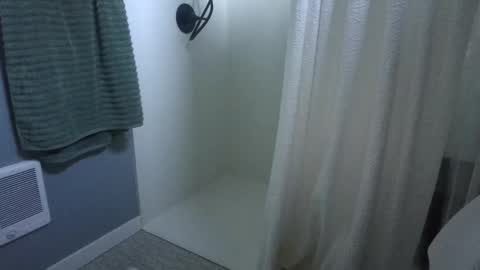 hubbwc online show from October 20, 2025, 5:02 pm