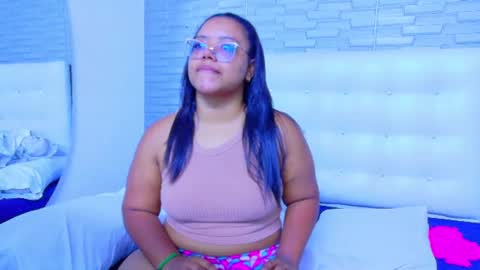 Snapshot of hugeass_princess chatting on July 17, 2026, 1:51 pm hugeass_princess online show from July 17, 2026, 1:51 pm