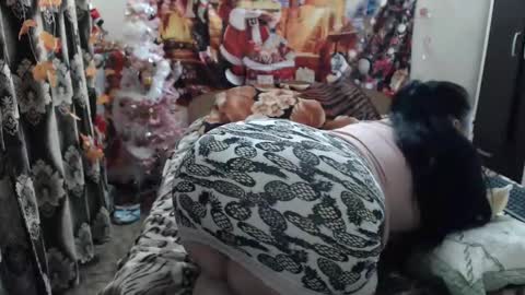 hugeassdevil online show from February 16, 2025, 1:36 am