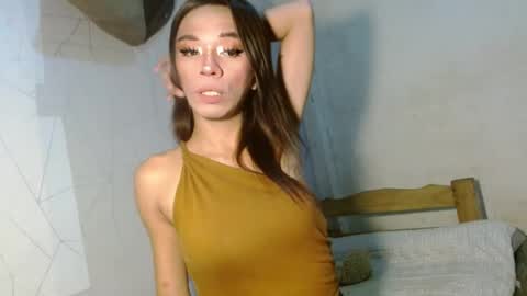 Snapshot of hugecock_caraxx chatting on July 27, 2026, 5:53 pm Cara online show from July 27, 2026, 5:53 pm