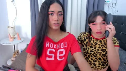 hugecock_pretty123 online show from June 2, 2026, 9:17 pm