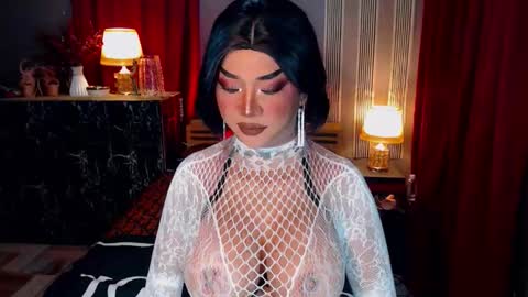 Christine online show from October 7, 2025, 5:54 pm