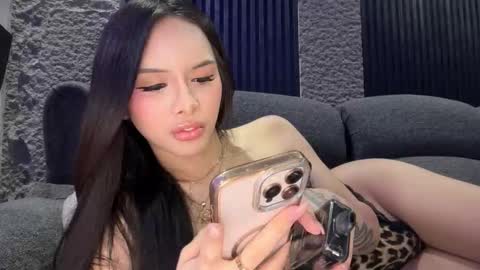 Snapshot of hugecockeightine chatting on November 21, 2025, 11:03 pm Tine Castillo online show from November 21, 2025, 11:03 pm