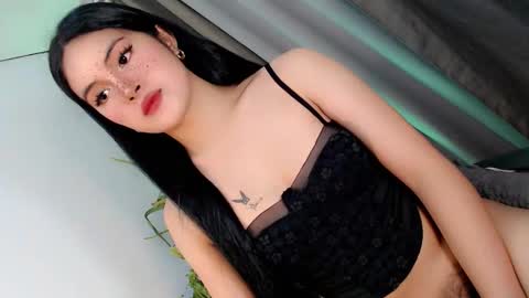 Yhanie online show from February 28, 2026, 11:28 pm