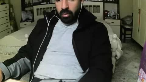 hugeveiny online show from January 16, 2026, 4:44 pm