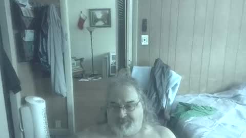 lonely huggy bear online show from March 20, 2026, 3:28 pm