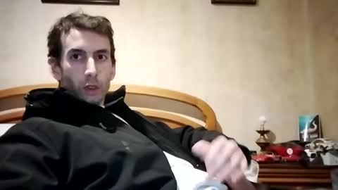 Snapshot of hugo25_xxx chatting on February 7, 2026, 2:37 am AdriBigcock online show from February 7, 2026, 2:37 am