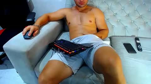 hugo19cm online show from April 20, 2026, 5:37 pm