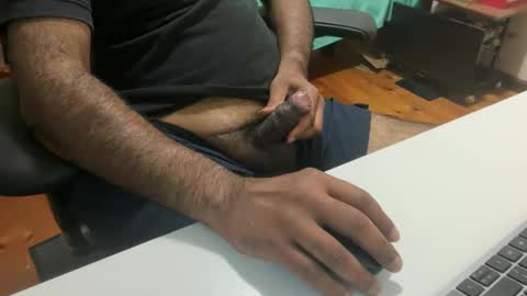 HunkyLover online show from March 11, 2026, 8:53 am