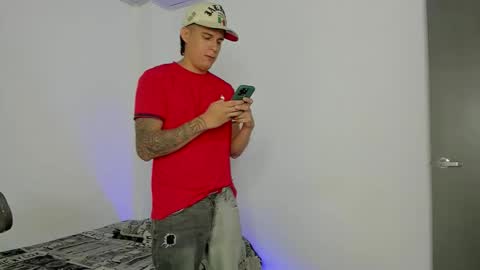 Hugo online show from September 11, 2025, 3:34 pm