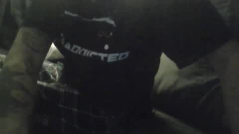 huguit026 online show from January 16, 2026, 12:47 am