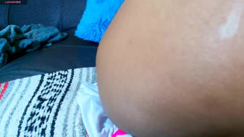 elecktra12 online show from February 14, 2025, 10:17 am