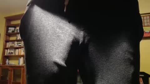 Big uncut cock dripping online show from December 3, 2025, 5:48 am