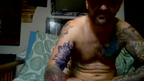 Snapshot of hungherowithoutacape chatting on June 27, 2026, 12:22 pm hungherowithoutacape online show from June 27, 2026, 12:22 pm