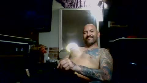 Snapshot of hungherowithoutacape chatting on June 28, 2026, 6:30 am hungherowithoutacape online show from June 28, 2026, 6:30 am