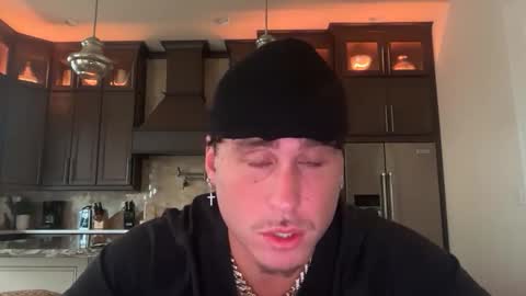 hungkingg22 online show from October 22, 2025, 6:07 pm