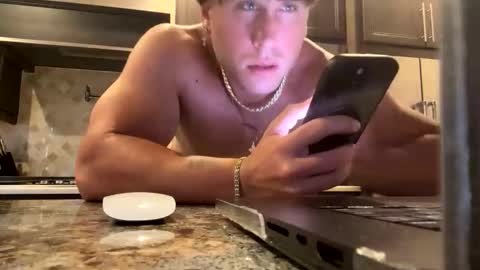 hungkingg22 online show from November 18, 2025, 3:49 pm