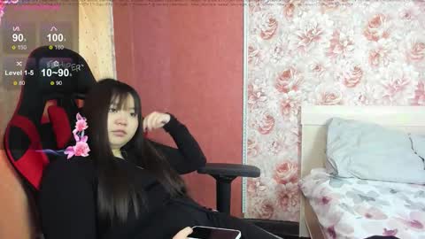 Snapshot of hungrybunny999 chatting on February 4, 2026, 3:34 am Nancy and Robert online show from February 4, 2026, 3:34 am