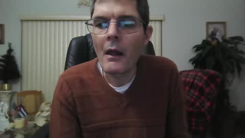 Snapshot of hunkmasclefad458 chatting on December 8, 2024, 3:53 am hunkmasclefad458 online show from December 8, 2024, 3:53 am