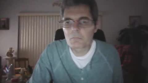 Snapshot of hunkmasclefad458 chatting on November 4, 2025, 4:22 am hunkmasclefad458 online show from November 4, 2025, 4:22 am