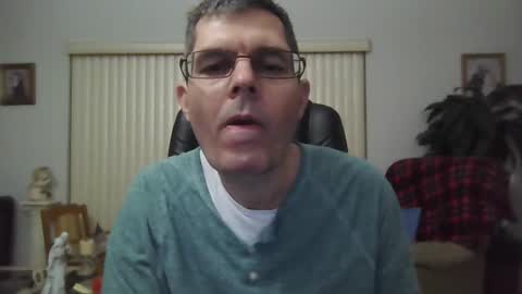 Snapshot of hunkmasclefad458 chatting on November 10, 2025, 5:17 am hunkmasclefad458 online show from November 10, 2025, 5:17 am