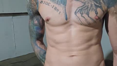 Snapshot of hunkwithglasses chatting on January 12, 2026, 4:18 am Wh8teboi online show from January 12, 2026, 4:18 am