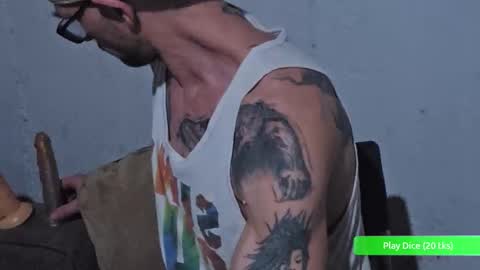 Snapshot of hunkwithglasses chatting on January 17, 2026, 3:55 am Wh8teboi online show from January 17, 2026, 3:55 am