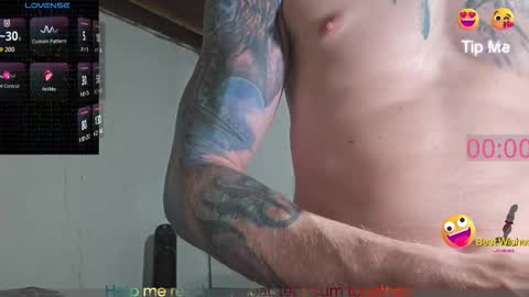 Snapshot of hunkwithglasses chatting on February 11, 2026, 3:33 am Wh8teboi online show from February 11, 2026, 3:33 am