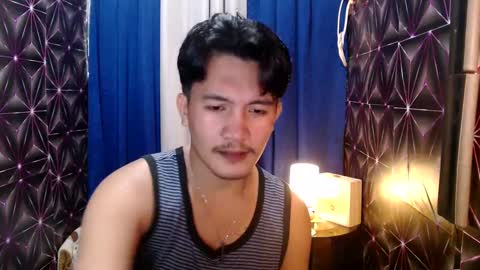 hunkylloyd online show from December 13, 2024, 3:49 am