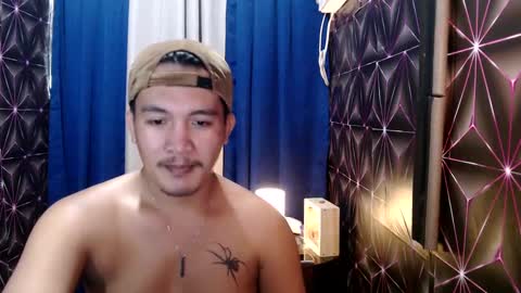 hunkylloyd online show from December 16, 2024, 10:29 am