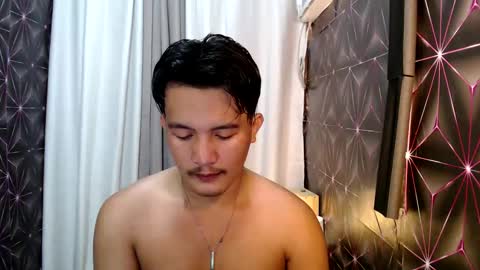 hunkylloyd online show from February 17, 2025, 3:15 am