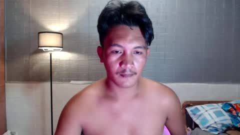 hunkylloyd online show from February 2, 2026, 3:05 am