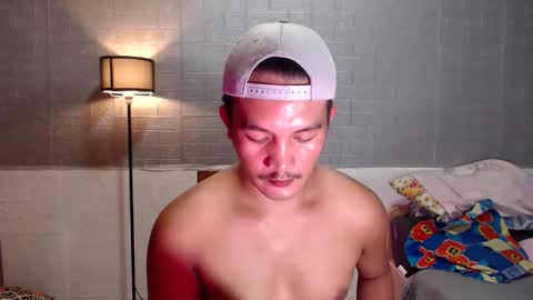 hunkylloyd online show from February 23, 2026, 10:34 am