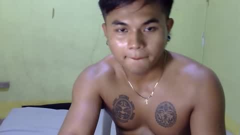 hunkyzeus online show from October 16, 2025, 12:39 pm
