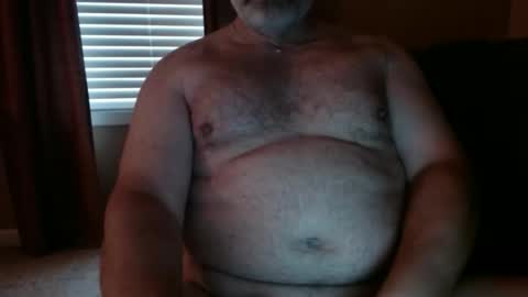 huntermark1 online show from March 16, 2026, 2:32 pm