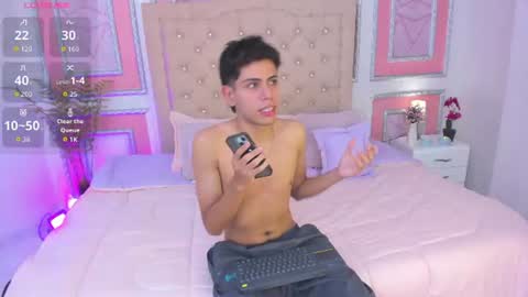 Snapshot of hunterwest06 chatting on June 18, 2026, 10:41 am Lucas online show from June 18, 2026, 10:41 am