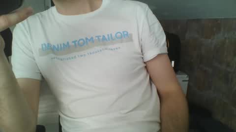 hunting_007 online show from February 25, 2025, 12:24 pm