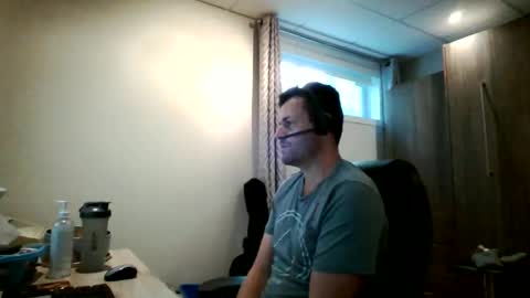 hurley7890 online show from September 11, 2025, 2:39 pm