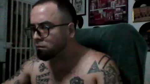 Snapshot of hurtadodirector chatting on July 3, 2026, 5:36 am hurtadodirector online show from July 3, 2026, 5:36 am