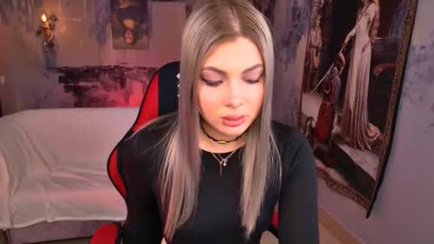 hyileyclark online show from March 20, 2026, 9:36 am