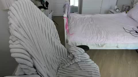 maru online show from September 28, 2025, 8:42 am