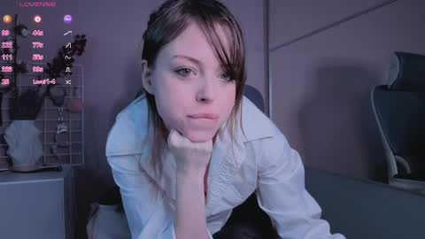 Snapshot of hype_meal_home chatting on April 9, 2026, 5:40 pm Miley. PVT open i have extra prices on nude show online show from April 9, 2026, 5:40 pm