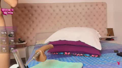 Snapshot of hyun_malee chatting on November 12, 2025, 2:12 am K Brandon online show from November 12, 2025, 2:12 am