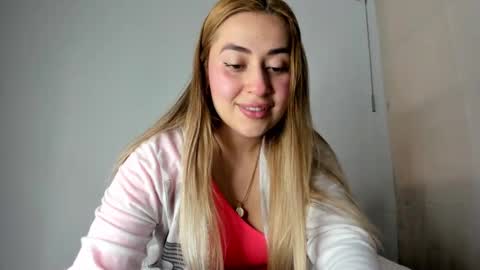 Hyun Joo online show from October 11, 2025, 6:06 pm