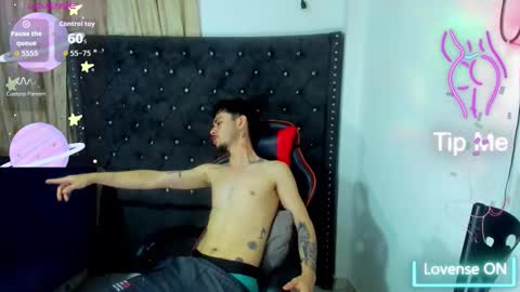 kelvis online show from October 9, 2025, 2:09 am