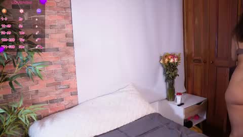 Lucy online show from February 21, 2025, 9:56 am